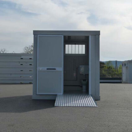 Bloc Sanitaire PMR neuf avec WC PMR et Lavabo PMR